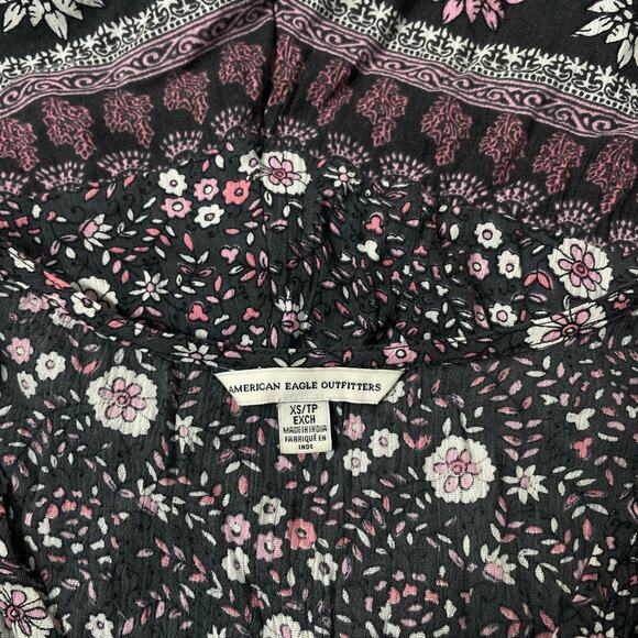 American Eagle Floral Tassel Tie Romper Sleeveless Gray Pink Size XS - Picture 9 of 9